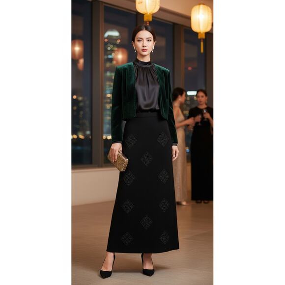 70s Beaded Wool Maxi Skirt | British Hong Kong Vintage size 14 - Picture 6 of 13